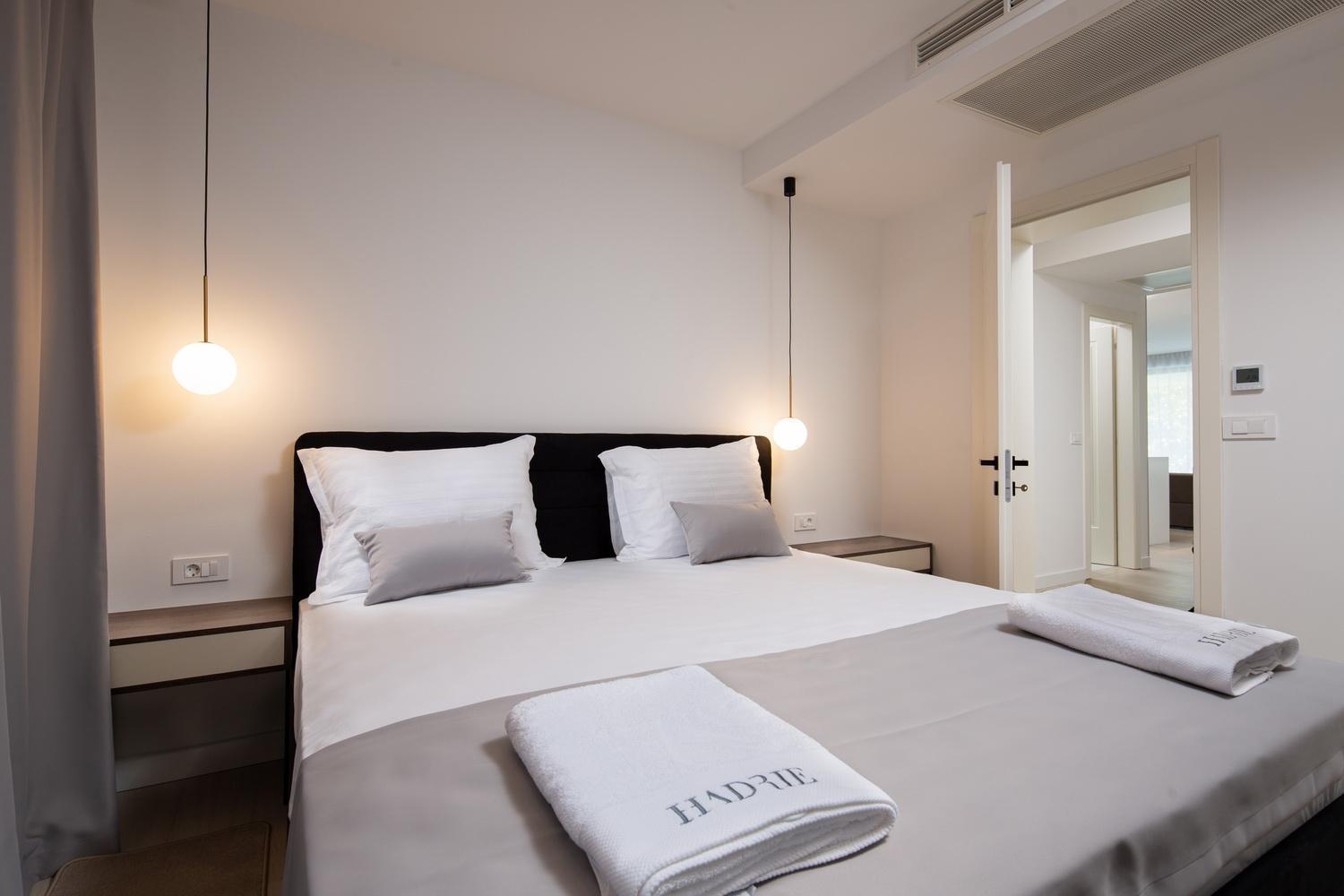 Hadrie Luxury And Azimut Apartment *
